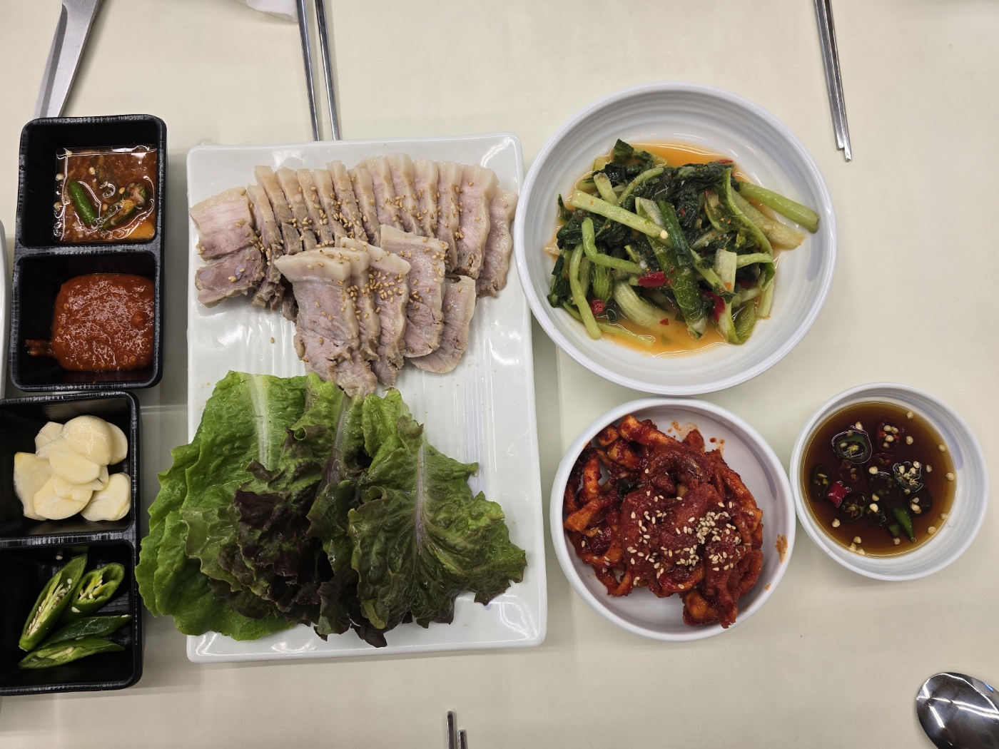 애막골 동치미막국수 수육 한접시