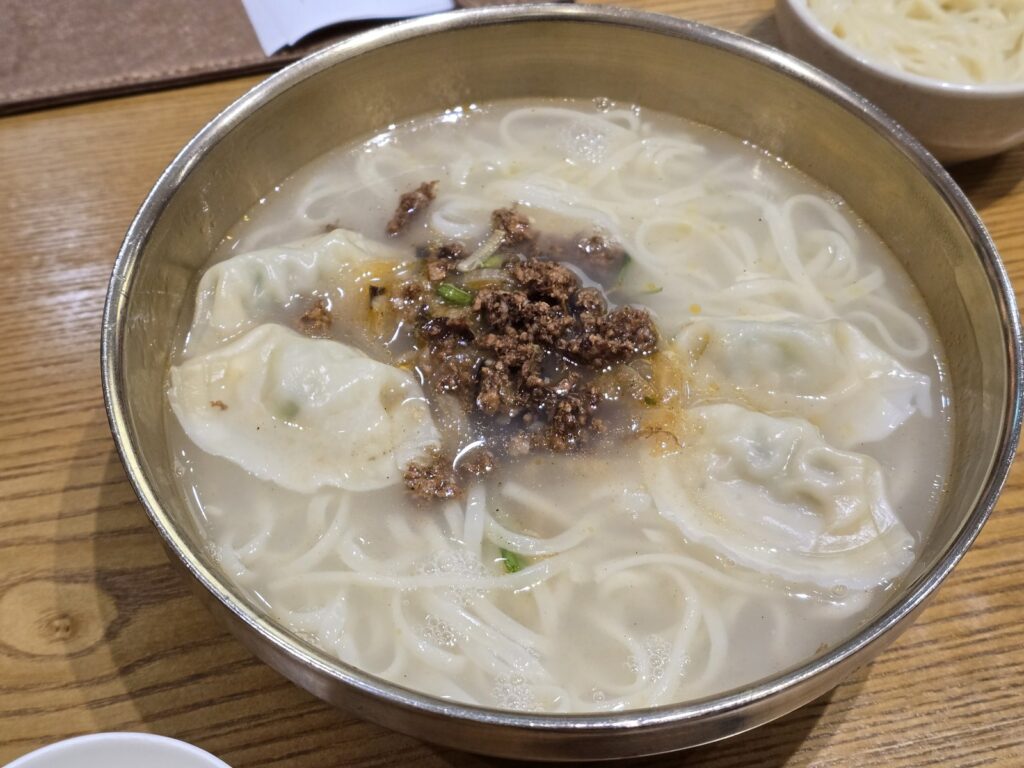 코엑스몰 맛집 강남교자 칼국수 13000원